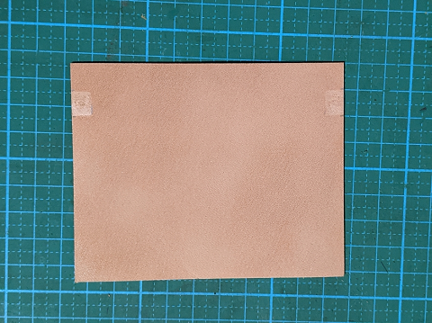 ポケットの接着面を荒らす